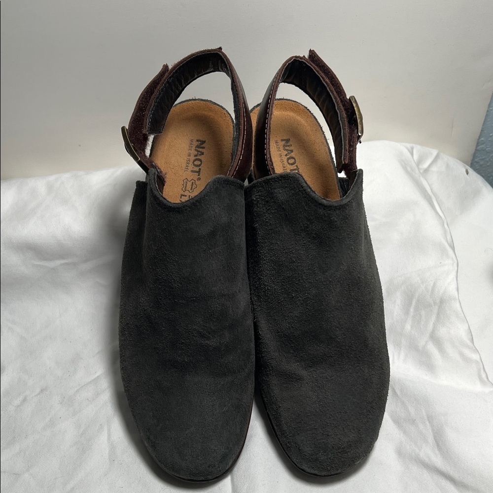 Naot Women's Black Suede Mules